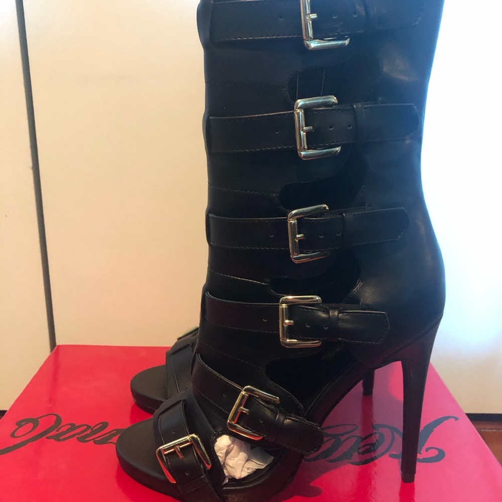 Miss Lola caged heels